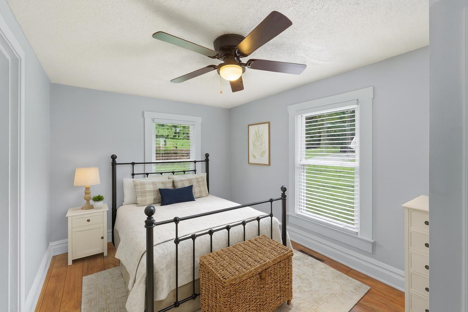 1315 CHURCHVILLE AVE, STAUNTON, Virginia 24401, 2 Bedrooms Bedrooms, ,1 BathroomBathrooms,Residential,1315 CHURCHVILLE AVE,668144 MLS # 668144