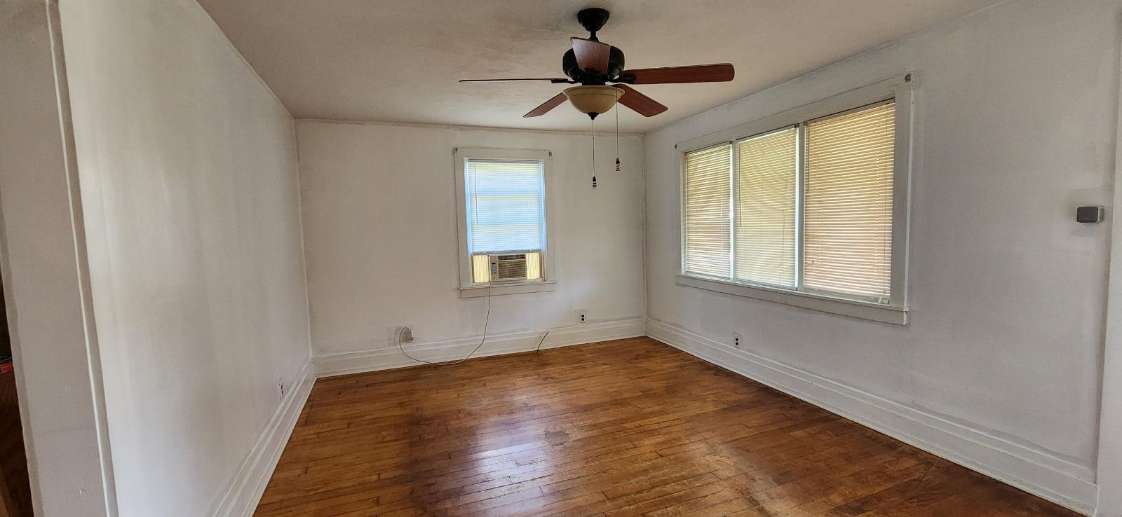 1838 VINSON ST, STAUNTON, Virginia 24401, 2 Bedrooms Bedrooms, ,1 BathroomBathrooms,Residential,1838 Vinson Street Staunton, VA 24401,1838 VINSON ST,668149 MLS # 668149