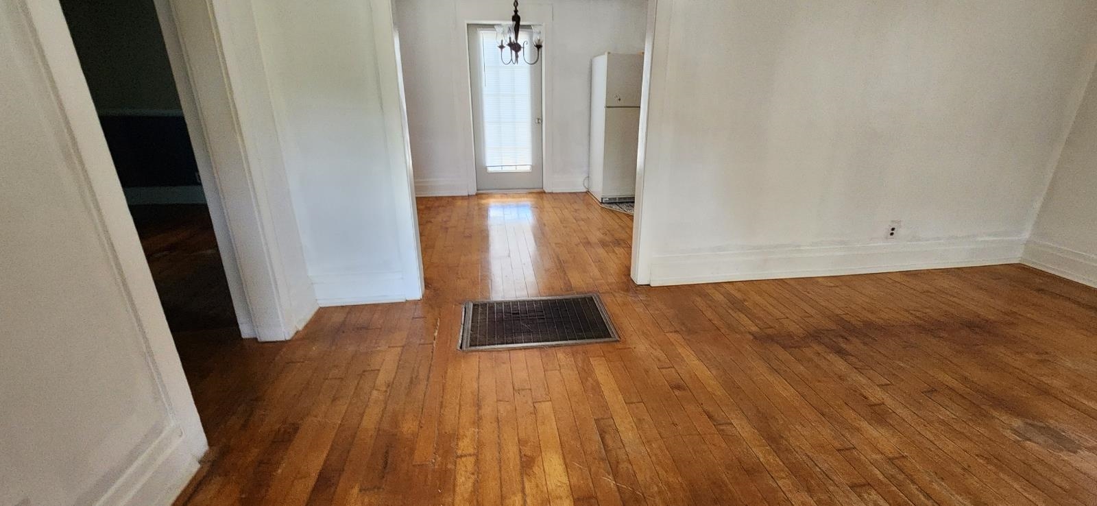1838 VINSON ST, STAUNTON, Virginia 24401, 2 Bedrooms Bedrooms, ,1 BathroomBathrooms,Residential,1838 Vinson Street Staunton, VA 24401,1838 VINSON ST,668149 MLS # 668149