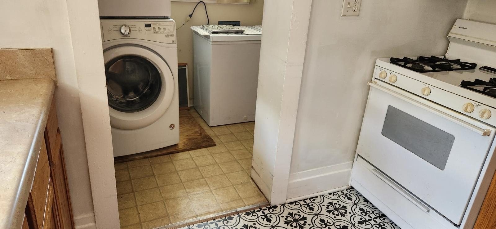 1838 VINSON ST, STAUNTON, Virginia 24401, 2 Bedrooms Bedrooms, ,1 BathroomBathrooms,Residential,1838 Vinson Street Staunton, VA 24401,1838 VINSON ST,668149 MLS # 668149