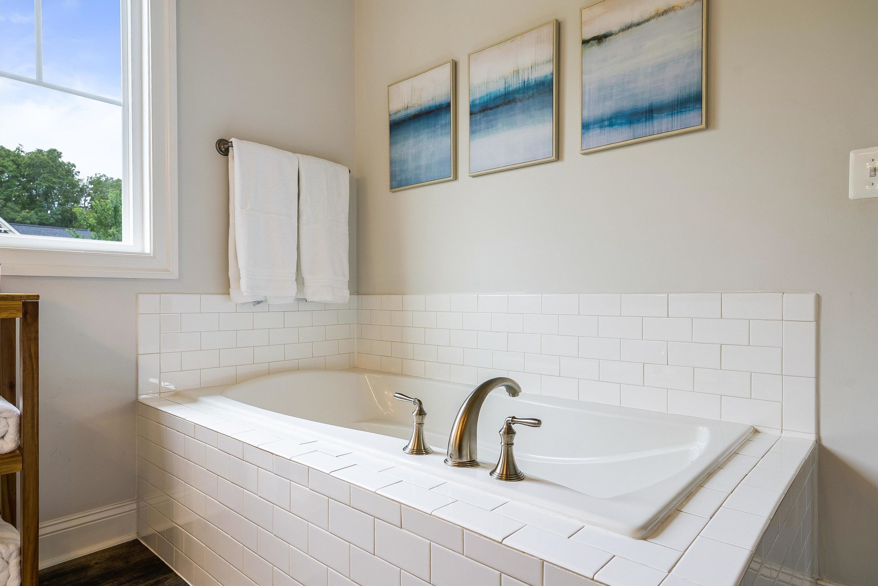 621 JONNA ST, CROZET, Virginia 22932, 5 Bedrooms Bedrooms, ,4 BathroomsBathrooms,Residential,621 JONNA ST,668151 MLS # 668151