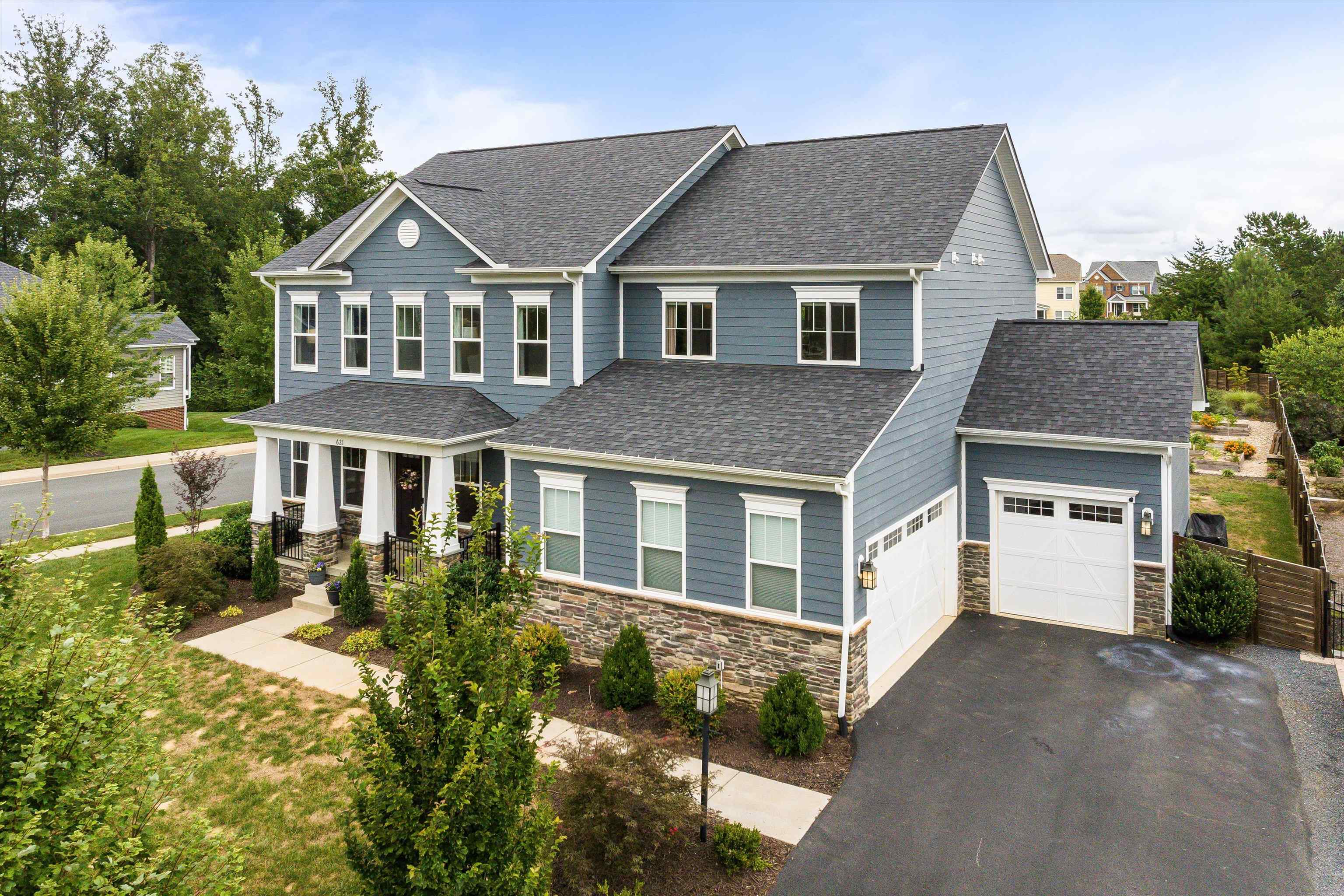621 JONNA ST, CROZET, Virginia 22932, 5 Bedrooms Bedrooms, ,4 BathroomsBathrooms,Residential,621 JONNA ST,668151 MLS # 668151
