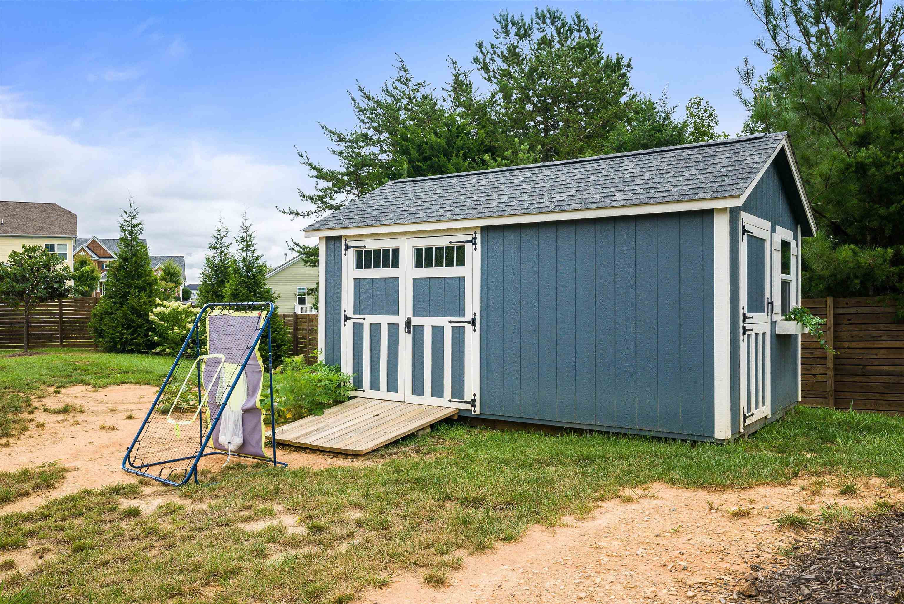 621 JONNA ST, CROZET, Virginia 22932, 5 Bedrooms Bedrooms, ,4 BathroomsBathrooms,Residential,621 JONNA ST,668151 MLS # 668151