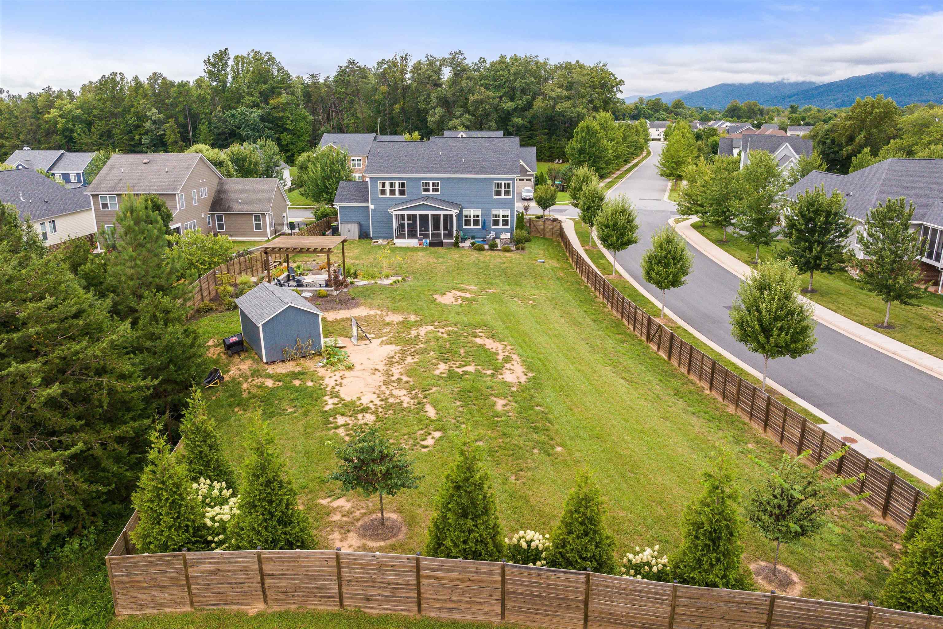 621 JONNA ST, CROZET, Virginia 22932, 5 Bedrooms Bedrooms, ,4 BathroomsBathrooms,Residential,621 JONNA ST,668151 MLS # 668151
