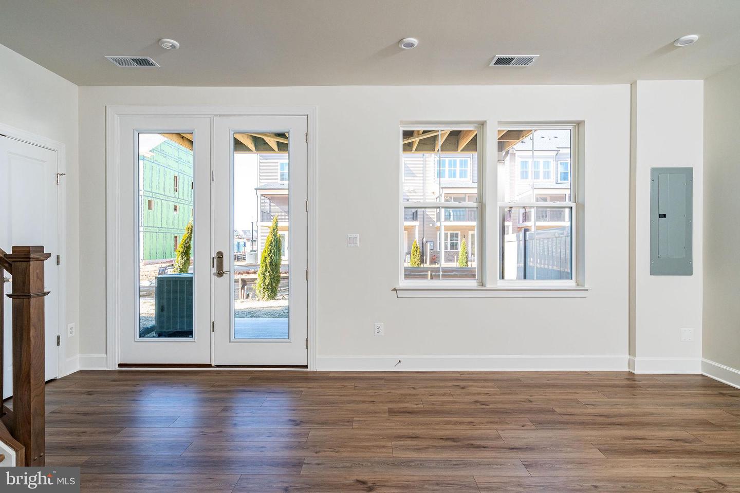 43011 DEBONAIR TER, ASHBURN, Virginia 20148, 3 Bedrooms Bedrooms, ,3 BathroomsBathrooms,Residential,For sale,43011 DEBONAIR TER,VALO2104994 MLS # VALO2104994