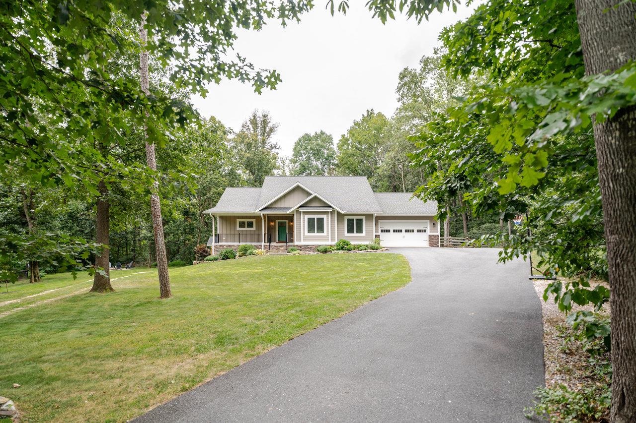 5633 NATASHA CT, ROCKINGHAM, Virginia 22802, 4 Bedrooms Bedrooms, ,3 BathroomsBathrooms,Residential,5633 NATASHA CT,668153 MLS # 668153
