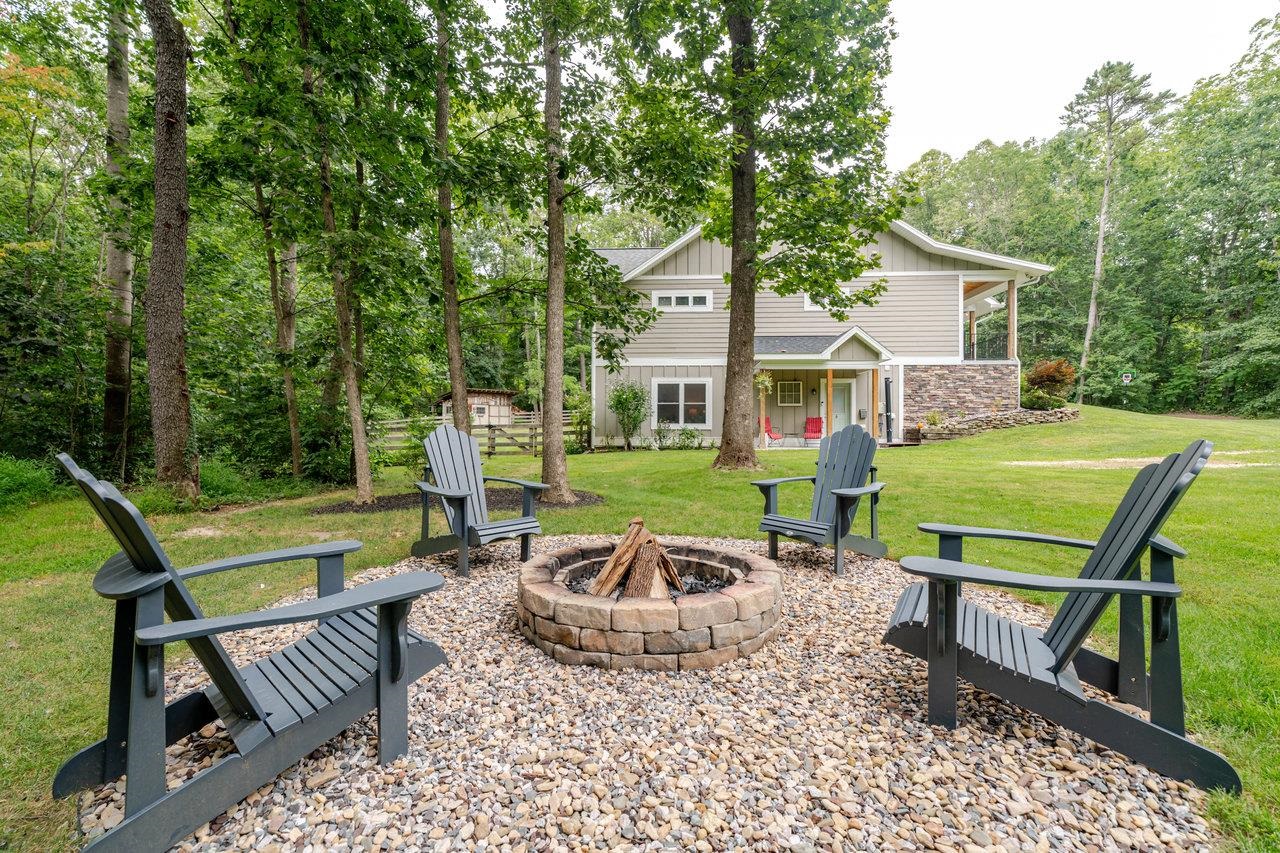 5633 NATASHA CT, ROCKINGHAM, Virginia 22802, 4 Bedrooms Bedrooms, ,3 BathroomsBathrooms,Residential,5633 NATASHA CT,668153 MLS # 668153