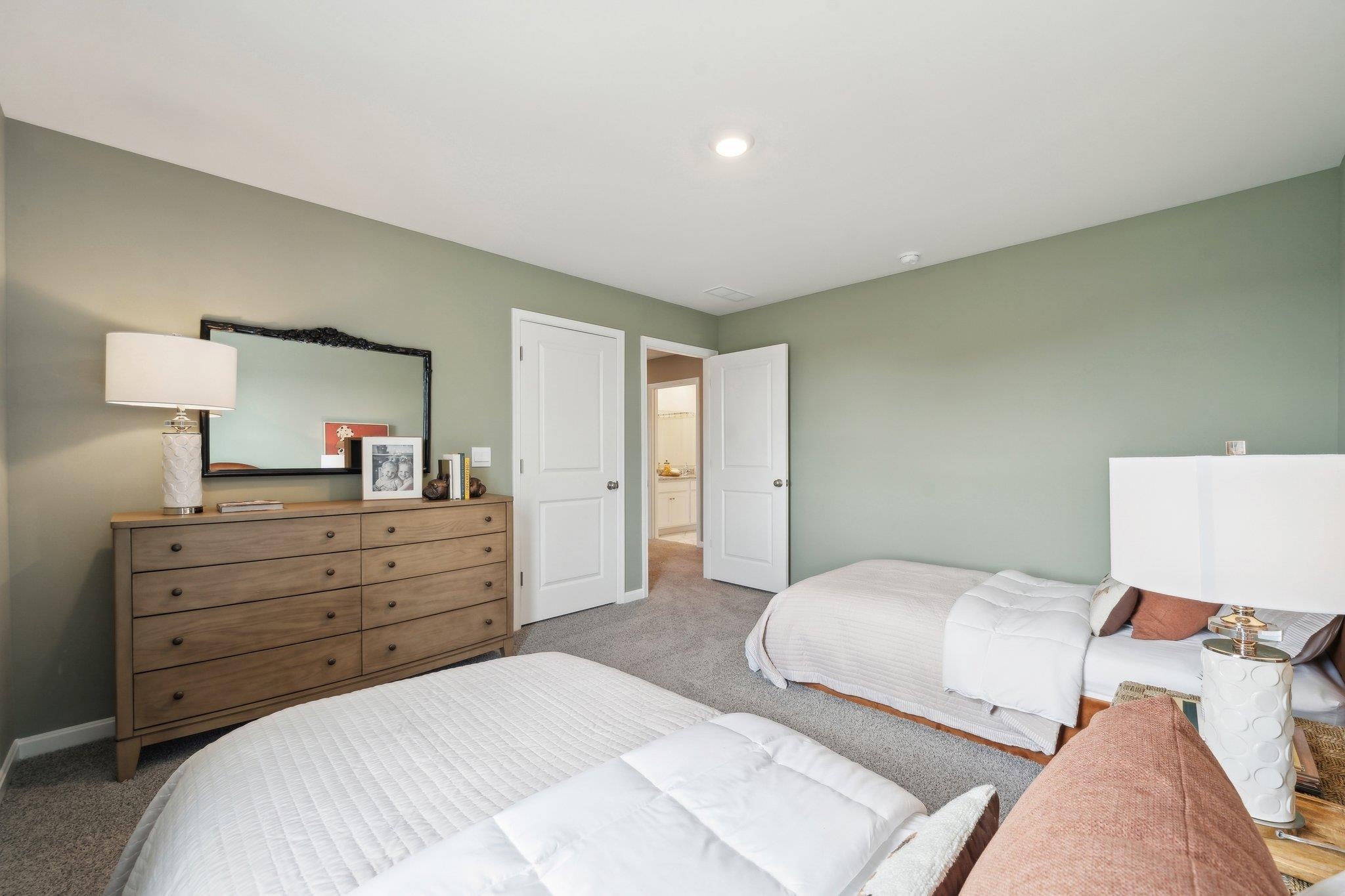 97 LIBERTY LN, KESWICK, Virginia 22947, 4 Bedrooms Bedrooms, ,2 BathroomsBathrooms,Residential,97 LIBERTY LN,668155 MLS # 668155
