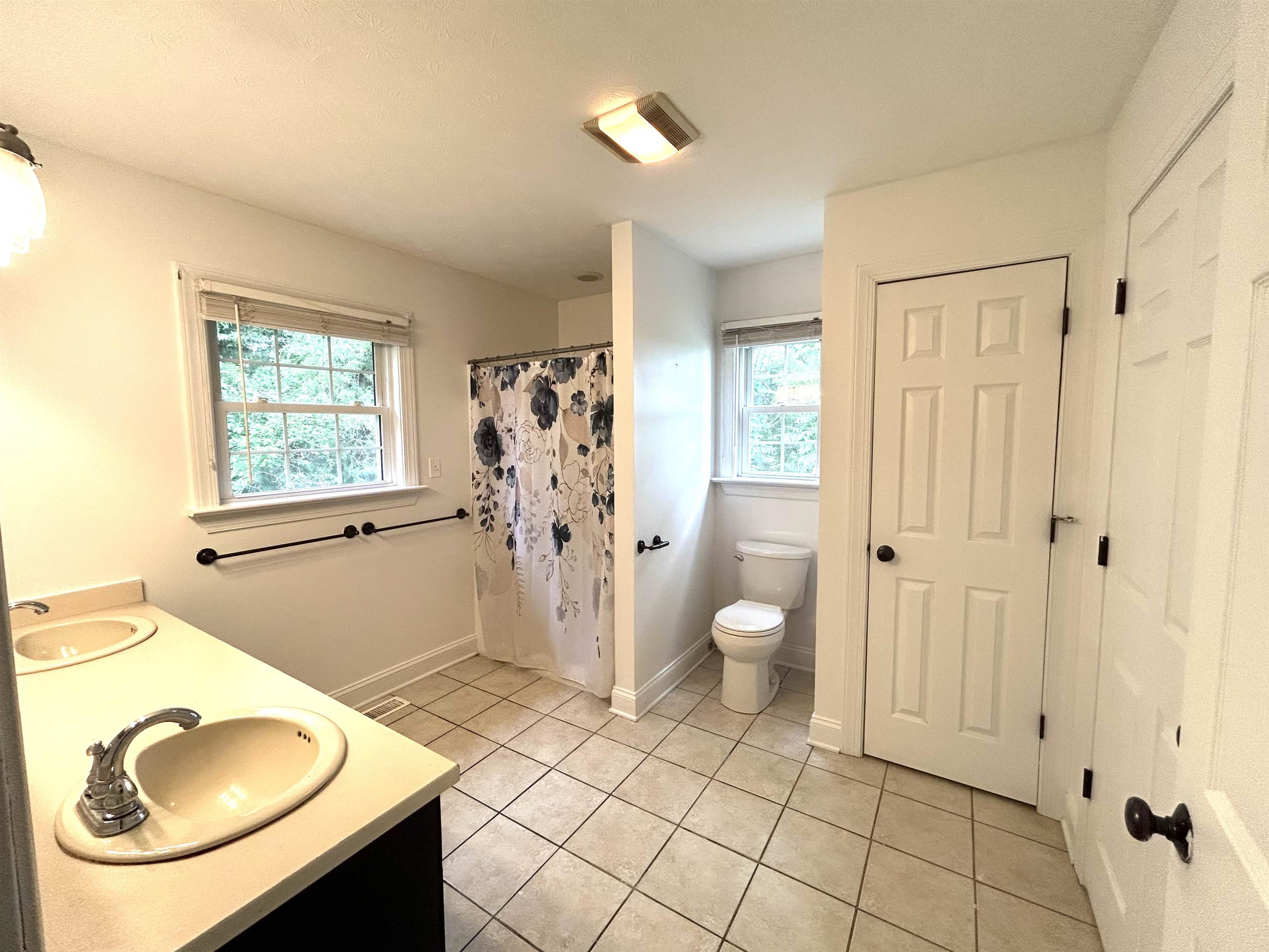 539 OAK GROVE CHURCH RD, WAYNESBORO, Virginia 22980, 3 Bedrooms Bedrooms, ,2 BathroomsBathrooms,Residential,539 OAK GROVE CHURCH RD,668157 MLS # 668157