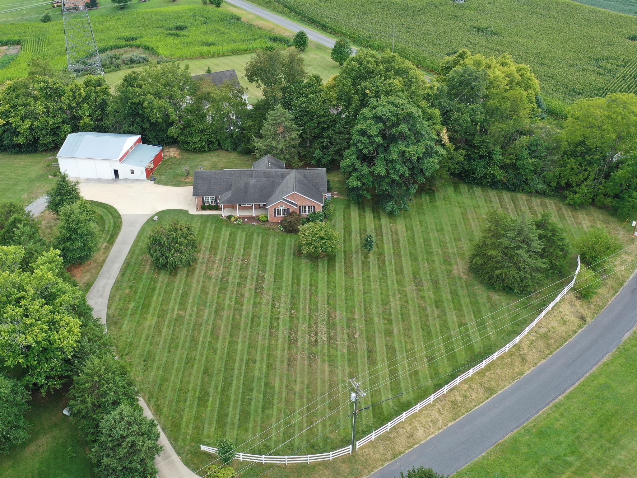 539 OAK GROVE CHURCH RD, WAYNESBORO, Virginia 22980, 3 Bedrooms Bedrooms, ,2 BathroomsBathrooms,Residential,539 OAK GROVE CHURCH RD,668157 MLS # 668157
