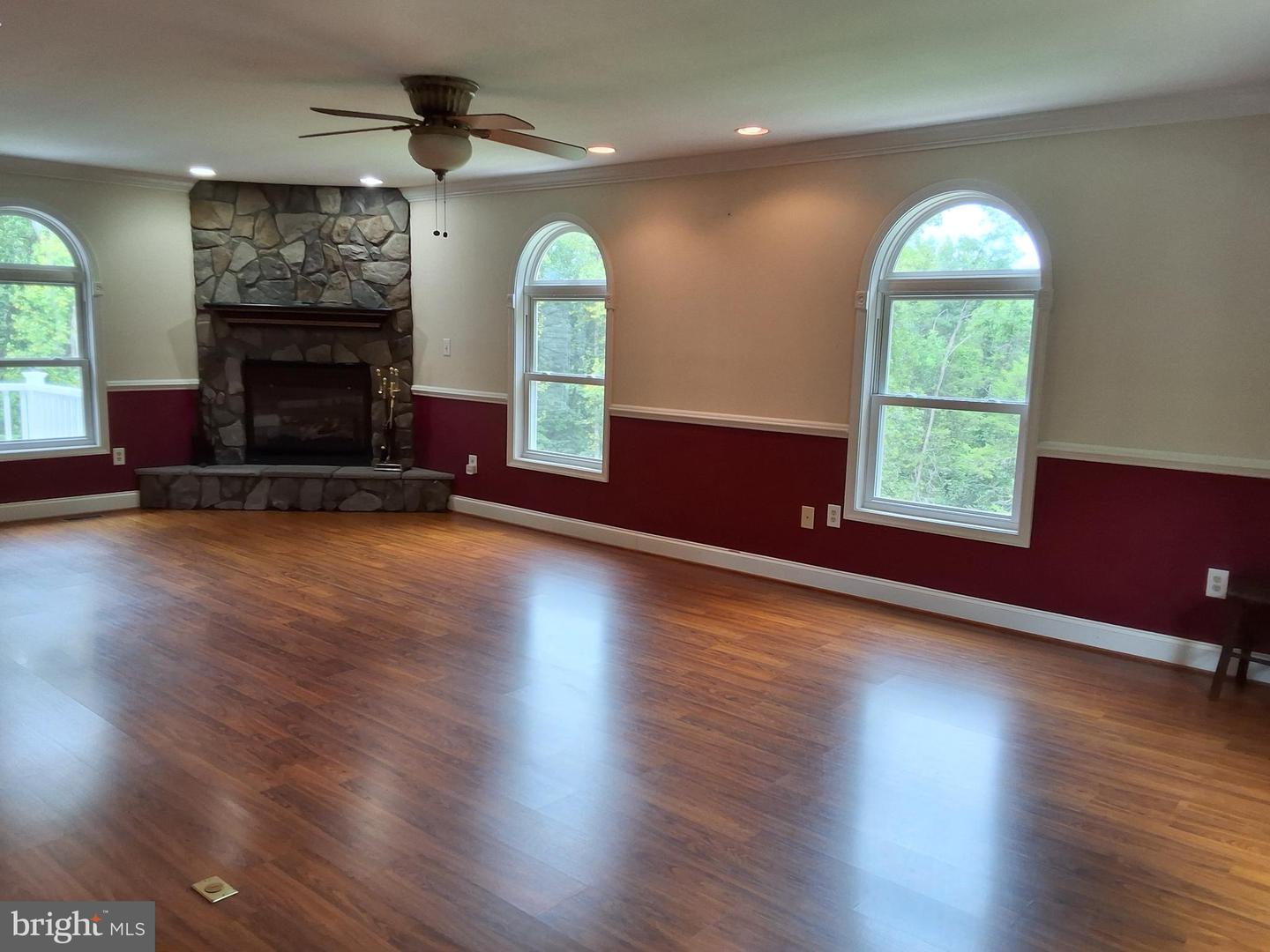 302 HIDDEN VIEW LN, FRONT ROYAL, Virginia 22630, 3 Bedrooms Bedrooms, ,3 BathroomsBathrooms,Residential,For sale,302 HIDDEN VIEW LN,VAWR2012040 MLS # VAWR2012040