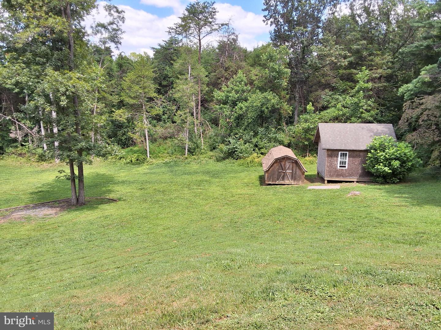 302 HIDDEN VIEW LN, FRONT ROYAL, Virginia 22630, 3 Bedrooms Bedrooms, ,3 BathroomsBathrooms,Residential,For sale,302 HIDDEN VIEW LN,VAWR2012040 MLS # VAWR2012040