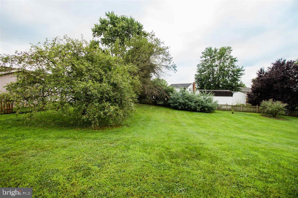 1065 BOBWHITE PL, HARRISONBURG, Virginia 22802, 3 Bedrooms Bedrooms, ,2 BathroomsBathrooms,Residential,For sale,1065 BOBWHITE PL,VAHC2000470 MLS # VAHC2000470