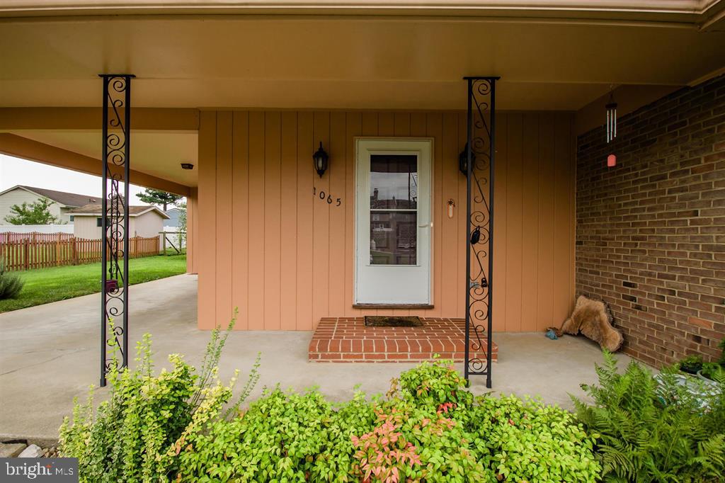 1065 BOBWHITE PL, HARRISONBURG, Virginia 22802, 3 Bedrooms Bedrooms, ,2 BathroomsBathrooms,Residential,For sale,1065 BOBWHITE PL,VAHC2000470 MLS # VAHC2000470