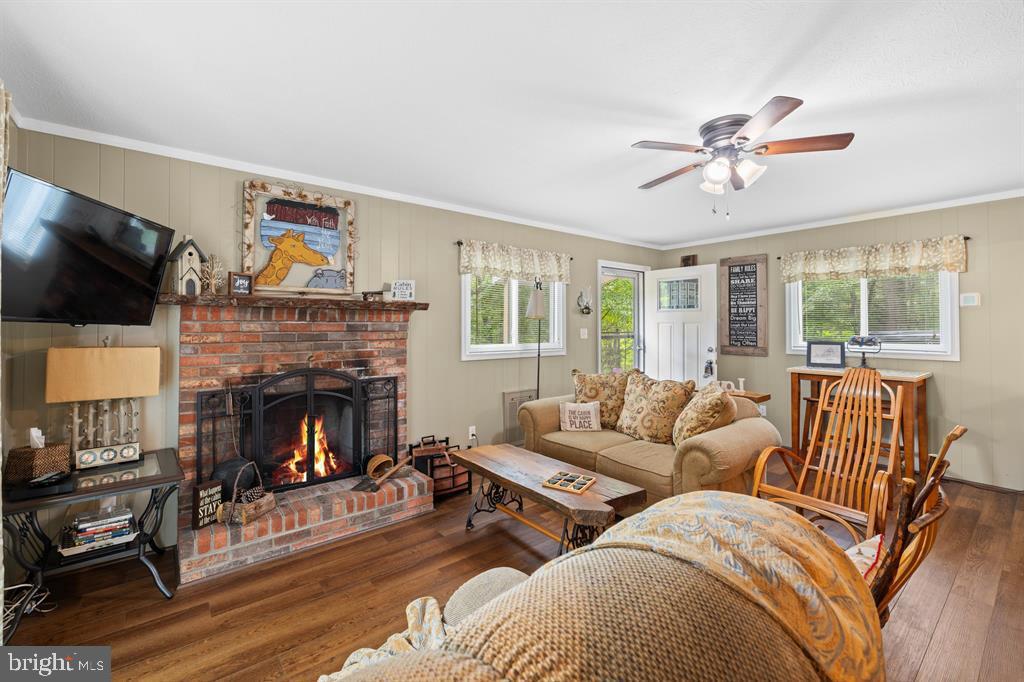 112 JUDD LN, MOUNT JACKSON, Virginia 22842, 2 Bedrooms Bedrooms, ,2 BathroomsBathrooms,Residential,For sale,112 JUDD LN,VASH2012306 MLS # VASH2012306