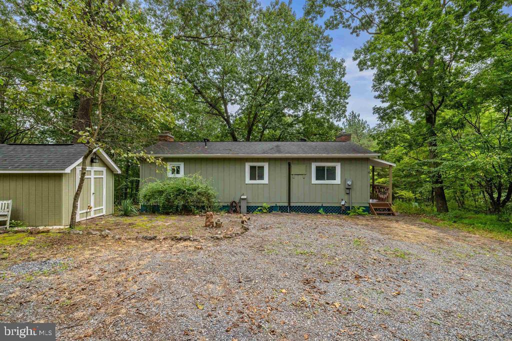 112 JUDD LN, MOUNT JACKSON, Virginia 22842, 2 Bedrooms Bedrooms, ,2 BathroomsBathrooms,Residential,For sale,112 JUDD LN,VASH2012306 MLS # VASH2012306