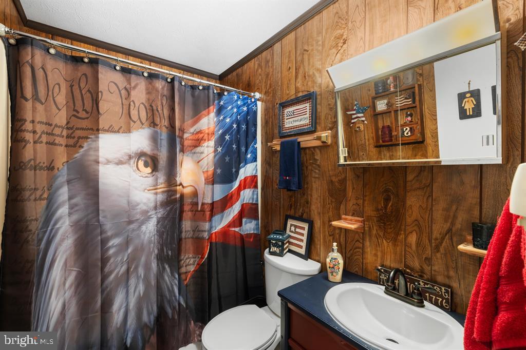 112 JUDD LN, MOUNT JACKSON, Virginia 22842, 2 Bedrooms Bedrooms, ,2 BathroomsBathrooms,Residential,For sale,112 JUDD LN,VASH2012306 MLS # VASH2012306