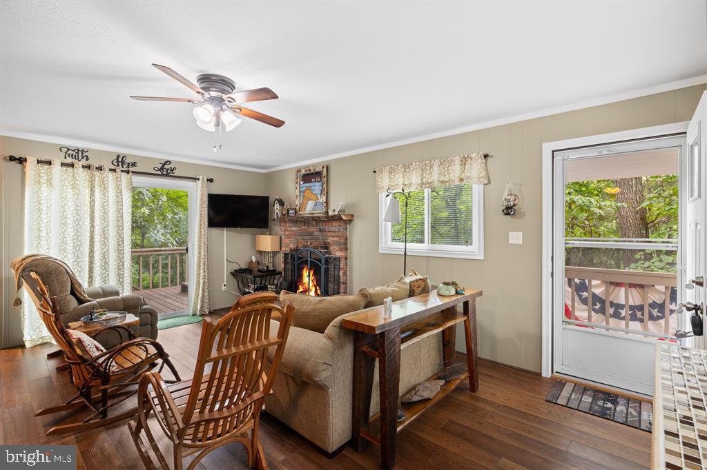 112 JUDD LN, MOUNT JACKSON, Virginia 22842, 2 Bedrooms Bedrooms, ,2 BathroomsBathrooms,Residential,For sale,112 JUDD LN,VASH2012306 MLS # VASH2012306