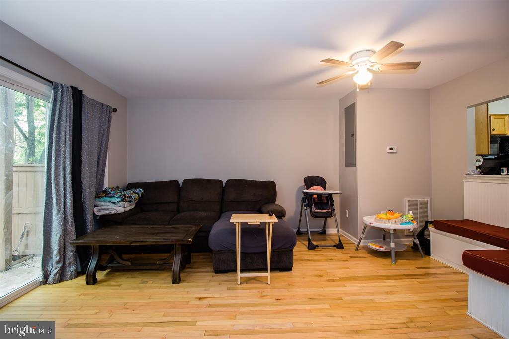 9253 TRAVELLERS CT, NEW MARKET, Virginia 22844, 3 Bedrooms Bedrooms, ,2 BathroomsBathrooms,Residential,For sale,9253 TRAVELLERS CT,VASH2012308 MLS # VASH2012308