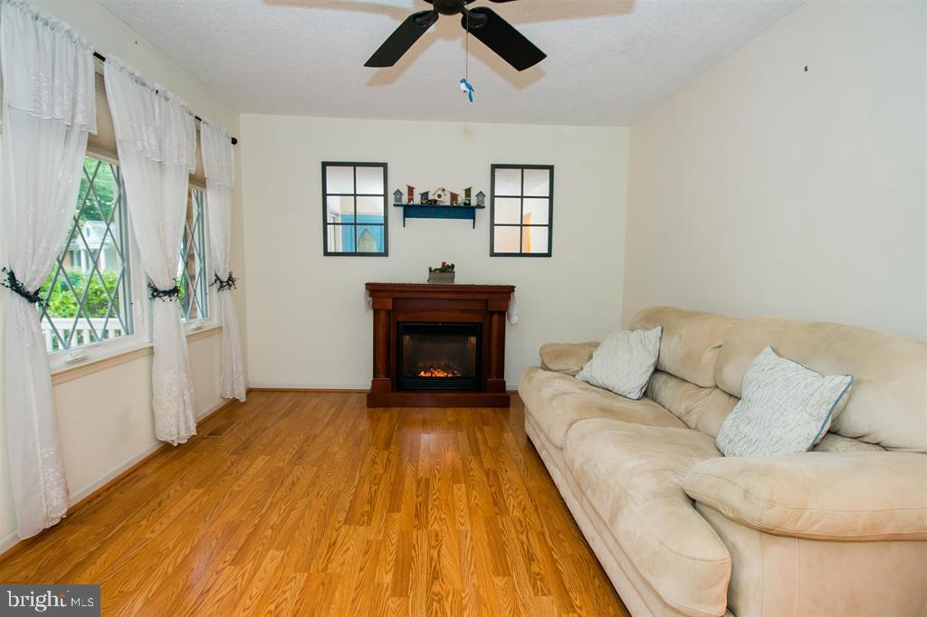 16 TAMELA CT, HARRISONBURG, Virginia 22801, 3 Bedrooms Bedrooms, ,2 BathroomsBathrooms,Residential,For sale,16 TAMELA CT,VAHC2000472 MLS # VAHC2000472