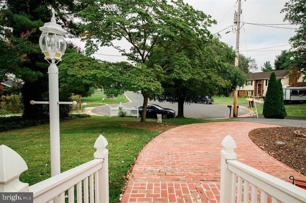 16 TAMELA CT, HARRISONBURG, Virginia 22801, 3 Bedrooms Bedrooms, ,2 BathroomsBathrooms,Residential,For sale,16 TAMELA CT,VAHC2000472 MLS # VAHC2000472