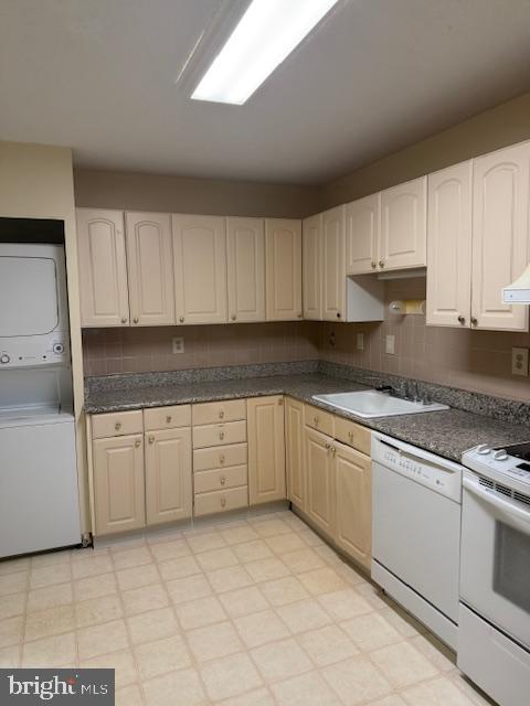 205 YOAKUM PKWY #626, ALEXANDRIA, Virginia 22304, 3 Bedrooms Bedrooms, ,2 BathroomsBathrooms,Residential,For sale,205 YOAKUM PKWY #626,VAAX2048888 MLS # VAAX2048888