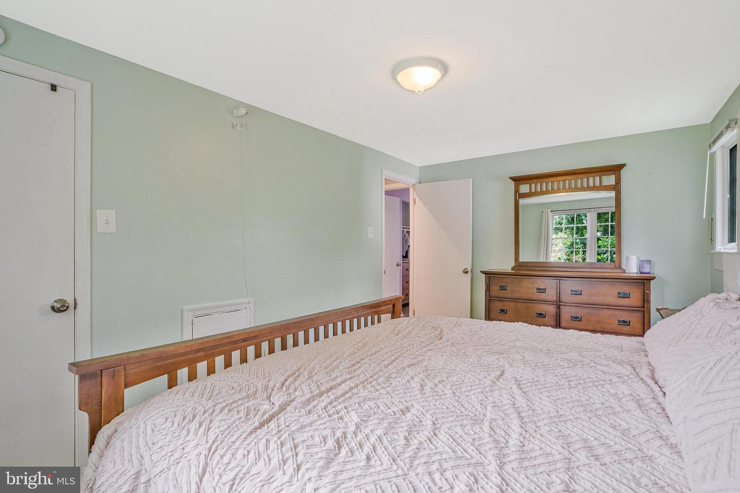 12703 CARLSBAD CT, HERNDON, Virginia 20171, 4 Bedrooms Bedrooms, ,2 BathroomsBathrooms,Residential,For sale,12703 CARLSBAD CT,VAFX2262880 MLS # VAFX2262880