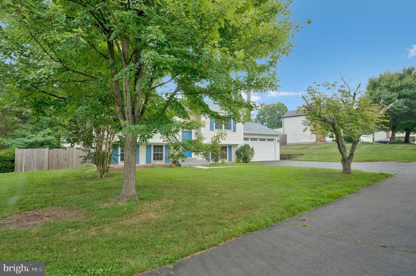 12703 CARLSBAD CT, HERNDON, Virginia 20171, 4 Bedrooms Bedrooms, ,2 BathroomsBathrooms,Residential,For sale,12703 CARLSBAD CT,VAFX2262880 MLS # VAFX2262880