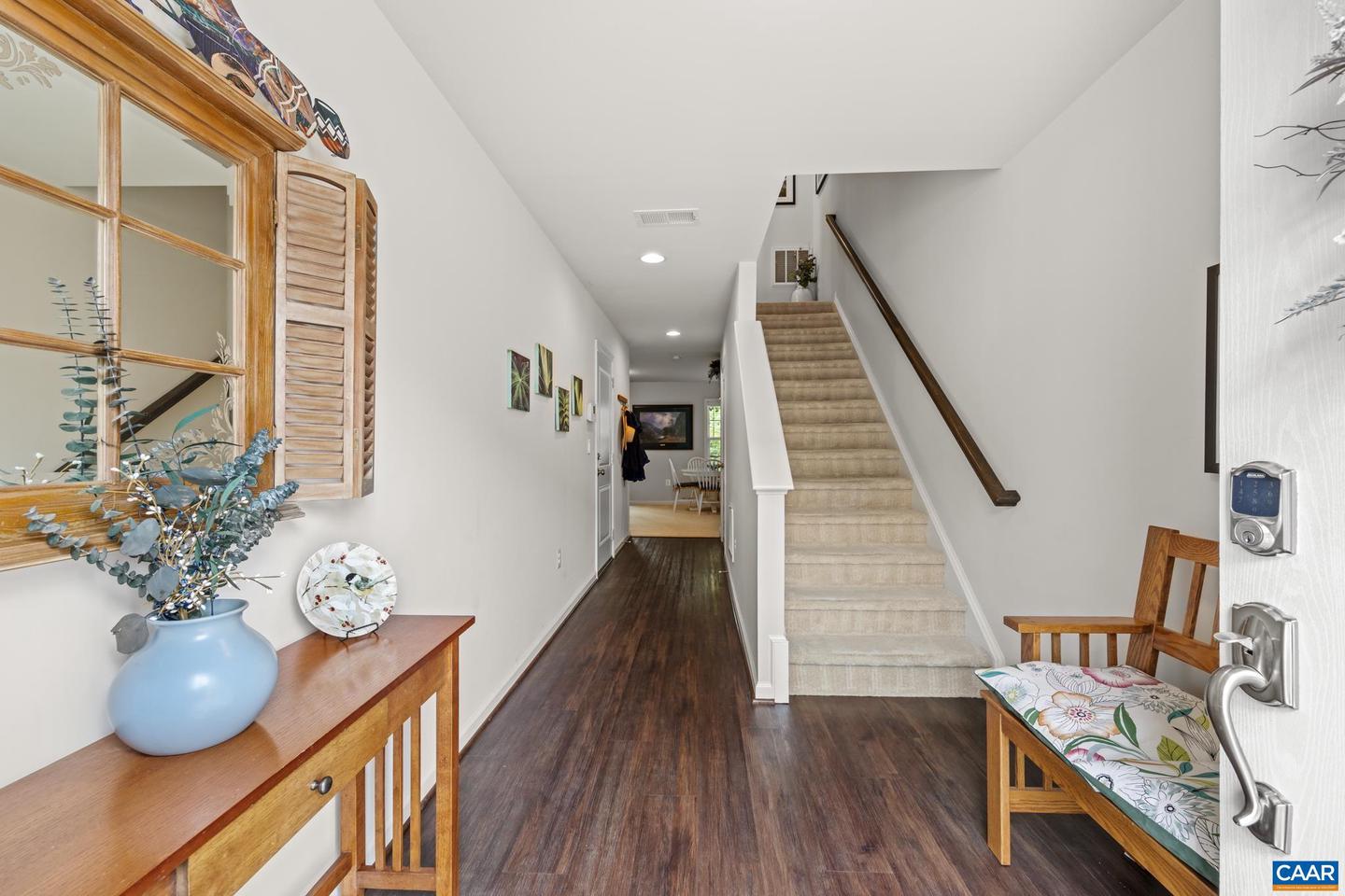 209 WILLOWSHIRE CT, WAYNESBORO, Virginia 22980, 3 Bedrooms Bedrooms, ,2 BathroomsBathrooms,Residential,For sale,209 WILLOWSHIRE CT,668136 MLS # 668136