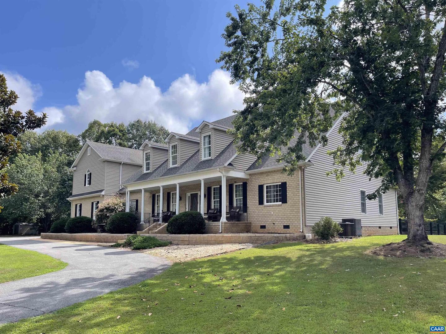 1972 SCLATERS FORD RD, PALMYRA, Virginia 22963, 6 Bedrooms Bedrooms, ,4 BathroomsBathrooms,Residential,For sale,1972 SCLATERS FORD RD,663359 MLS # 663359