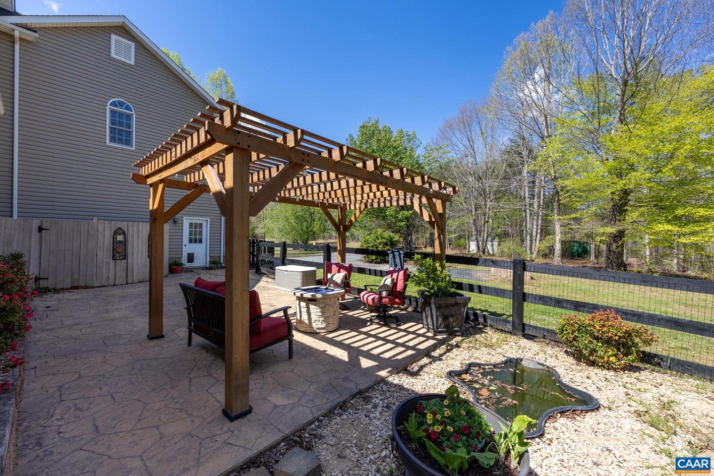 1972 SCLATERS FORD RD, PALMYRA, Virginia 22963, 6 Bedrooms Bedrooms, ,4 BathroomsBathrooms,Residential,For sale,1972 SCLATERS FORD RD,663359 MLS # 663359
