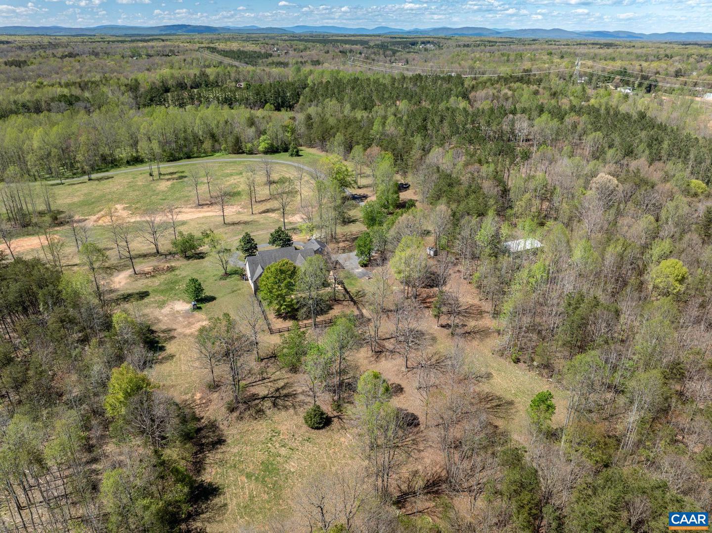 1972 SCLATERS FORD RD, PALMYRA, Virginia 22963, 6 Bedrooms Bedrooms, ,4 BathroomsBathrooms,Residential,For sale,1972 SCLATERS FORD RD,663359 MLS # 663359