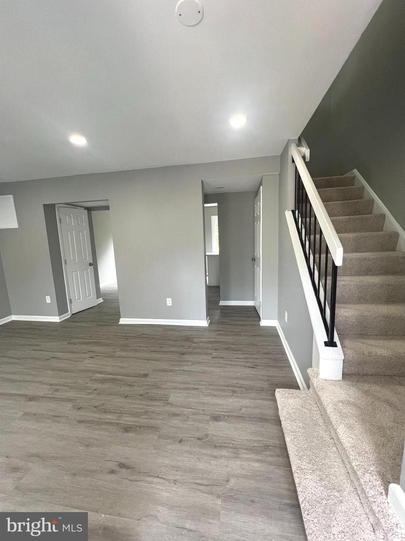 1029 KINGS CT, HERNDON, Virginia 20170, 4 Bedrooms Bedrooms, ,3 BathroomsBathrooms,Residential,For sale,1029 KINGS CT,VAFX2236306 MLS # VAFX2236306