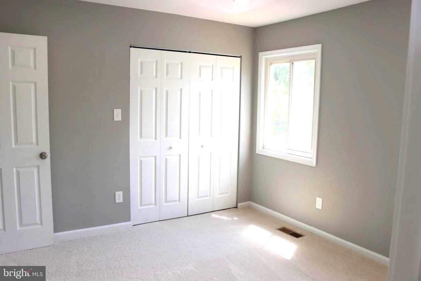 1029 KINGS CT, HERNDON, Virginia 20170, 4 Bedrooms Bedrooms, ,3 BathroomsBathrooms,Residential,For sale,1029 KINGS CT,VAFX2236306 MLS # VAFX2236306