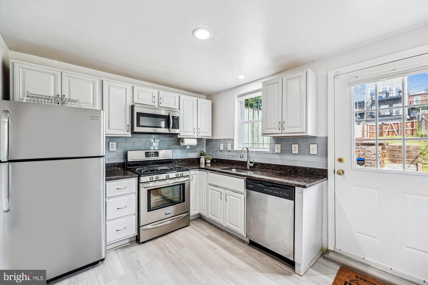 825 EUCLID ST NW, WASHINGTON, District Of Columbia 20001, 2 Bedrooms Bedrooms, ,2 BathroomsBathrooms,Residential,For sale,825 EUCLID ST NW,DCDC2204688 MLS # DCDC2204688