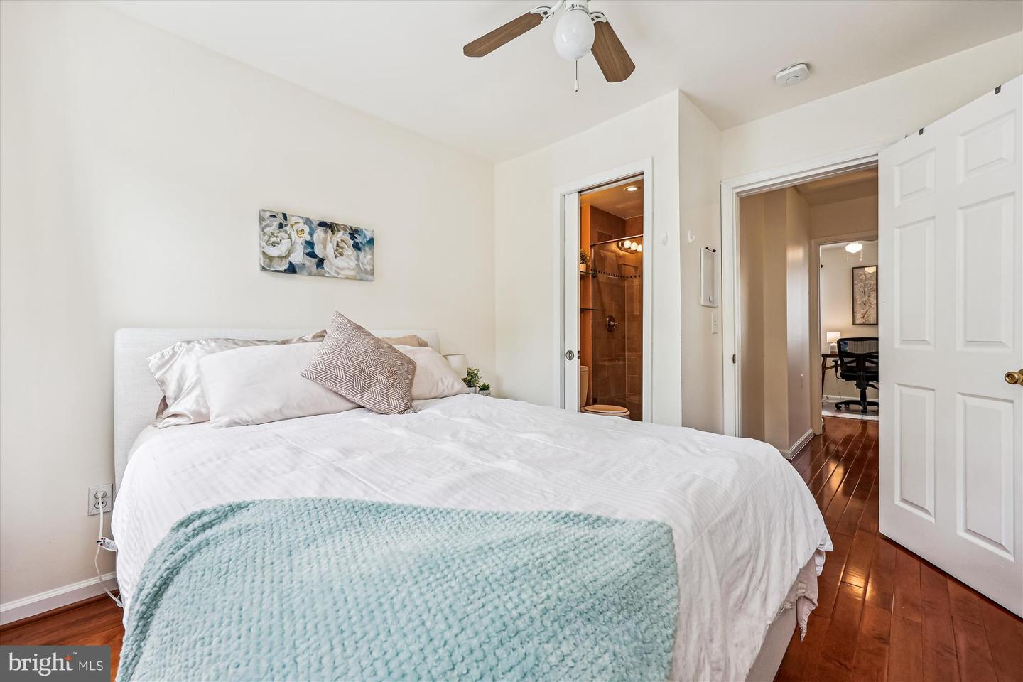 825 EUCLID ST NW, WASHINGTON, District Of Columbia 20001, 2 Bedrooms Bedrooms, ,2 BathroomsBathrooms,Residential,For sale,825 EUCLID ST NW,DCDC2204688 MLS # DCDC2204688
