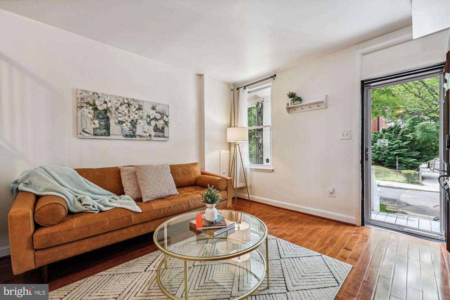 825 EUCLID ST NW, WASHINGTON, District Of Columbia 20001, 2 Bedrooms Bedrooms, ,2 BathroomsBathrooms,Residential,For sale,825 EUCLID ST NW,DCDC2204688 MLS # DCDC2204688
