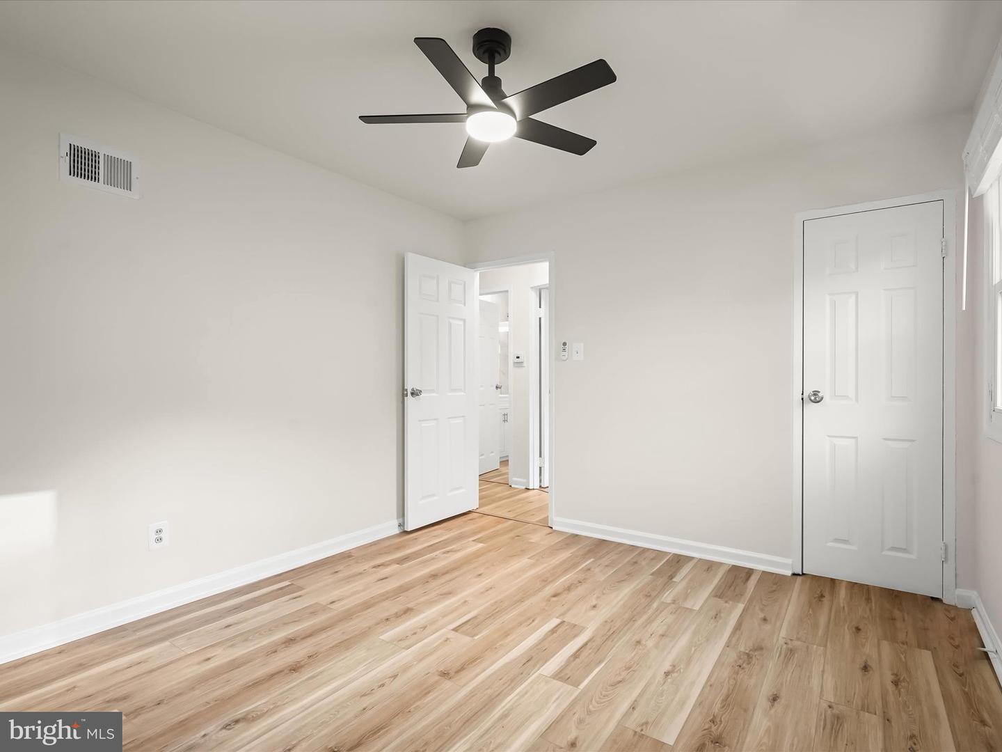131 MARTIN DR, MANASSAS PARK, Virginia 20111, 3 Bedrooms Bedrooms, ,1 BathroomBathrooms,Residential,For sale,131 MARTIN DR,VAMP2003116 MLS # VAMP2003116