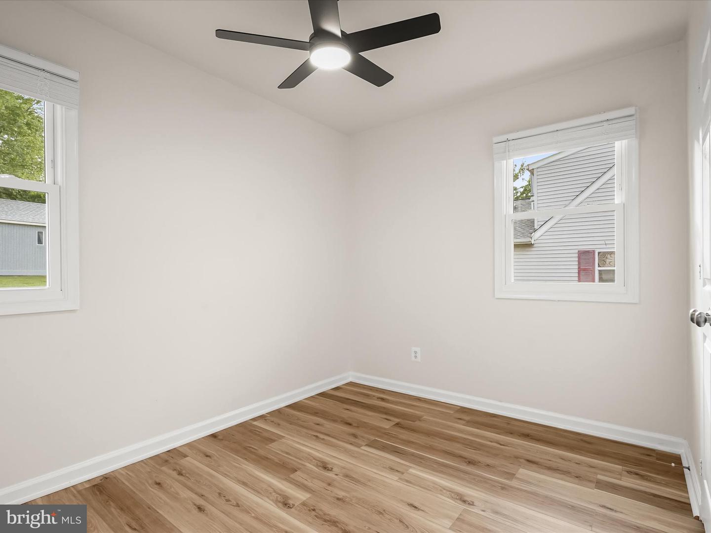 131 MARTIN DR, MANASSAS PARK, Virginia 20111, 3 Bedrooms Bedrooms, ,1 BathroomBathrooms,Residential,For sale,131 MARTIN DR,VAMP2003116 MLS # VAMP2003116
