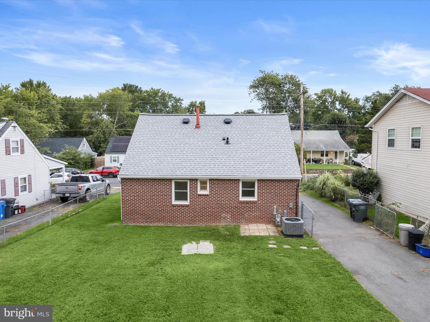 131 MARTIN DR, MANASSAS PARK, Virginia 20111, 3 Bedrooms Bedrooms, ,1 BathroomBathrooms,Residential,For sale,131 MARTIN DR,VAMP2003116 MLS # VAMP2003116