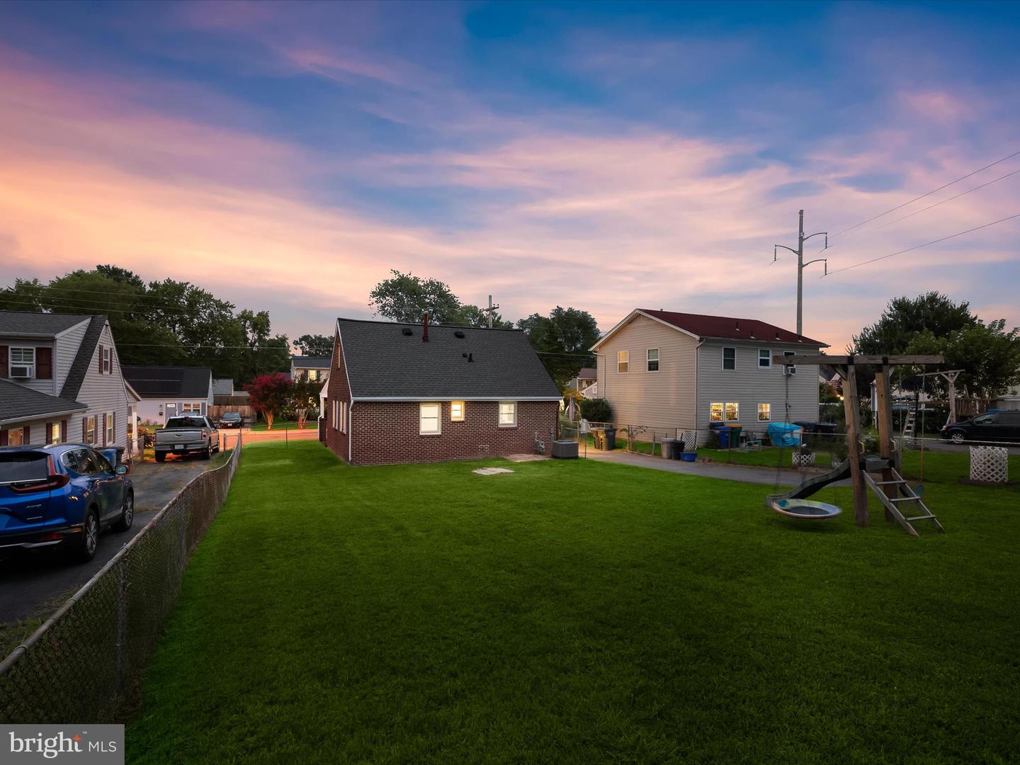 131 MARTIN DR, MANASSAS PARK, Virginia 20111, 3 Bedrooms Bedrooms, ,1 BathroomBathrooms,Residential,For sale,131 MARTIN DR,VAMP2003116 MLS # VAMP2003116