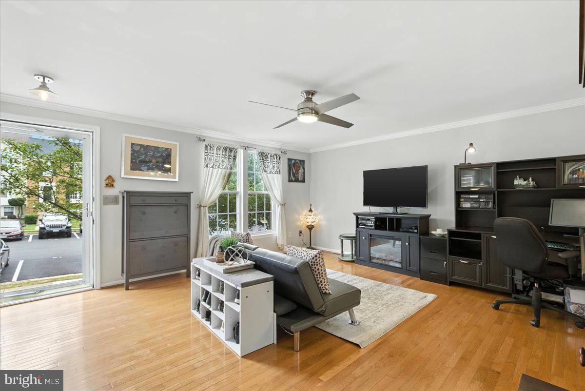 43953 MINTHILL TER, ASHBURN, Virginia 20147, 4 Bedrooms Bedrooms, ,2 BathroomsBathrooms,Residential,For sale,43953 MINTHILL TER,VALO2101588 MLS # VALO2101588