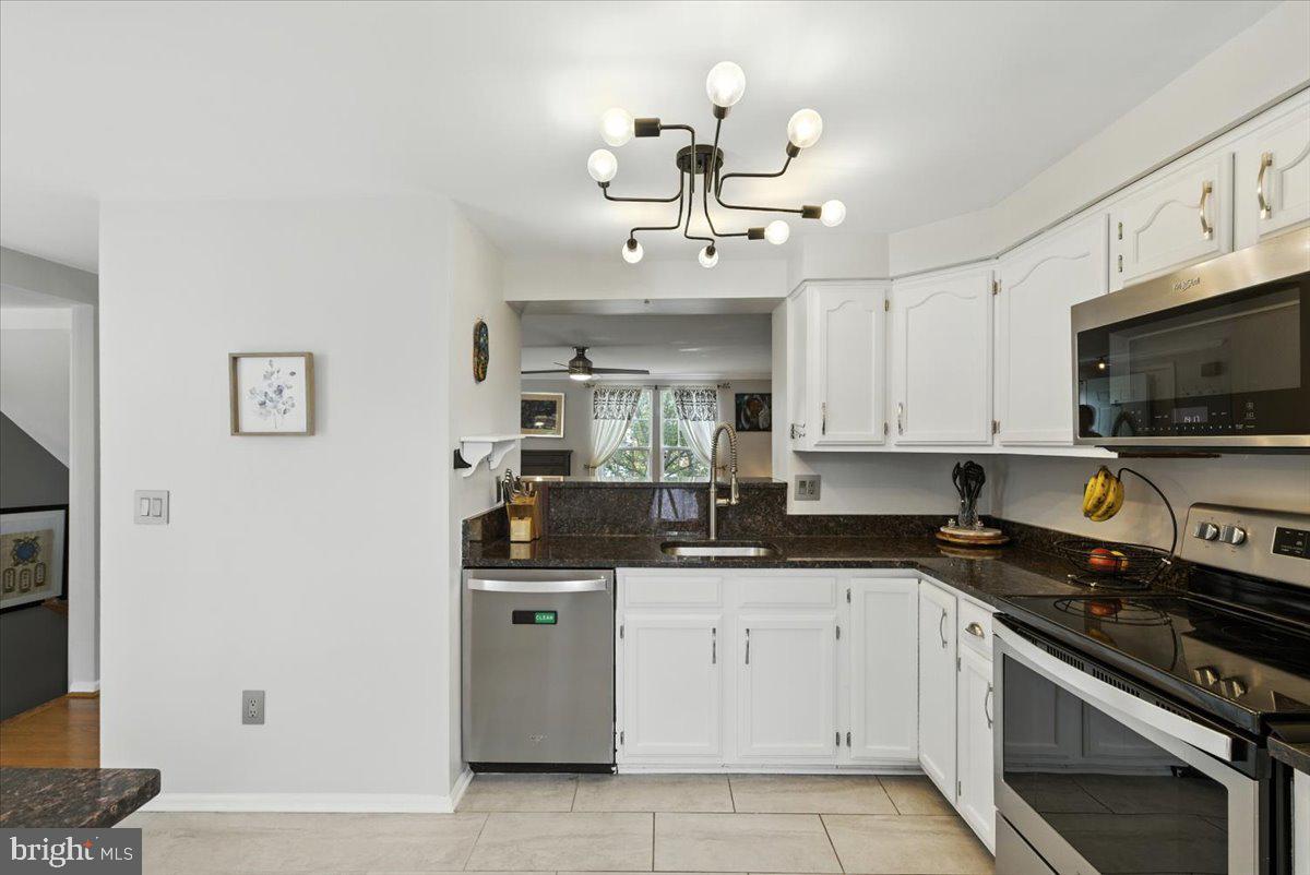 43953 MINTHILL TER, ASHBURN, Virginia 20147, 4 Bedrooms Bedrooms, ,2 BathroomsBathrooms,Residential,For sale,43953 MINTHILL TER,VALO2101588 MLS # VALO2101588