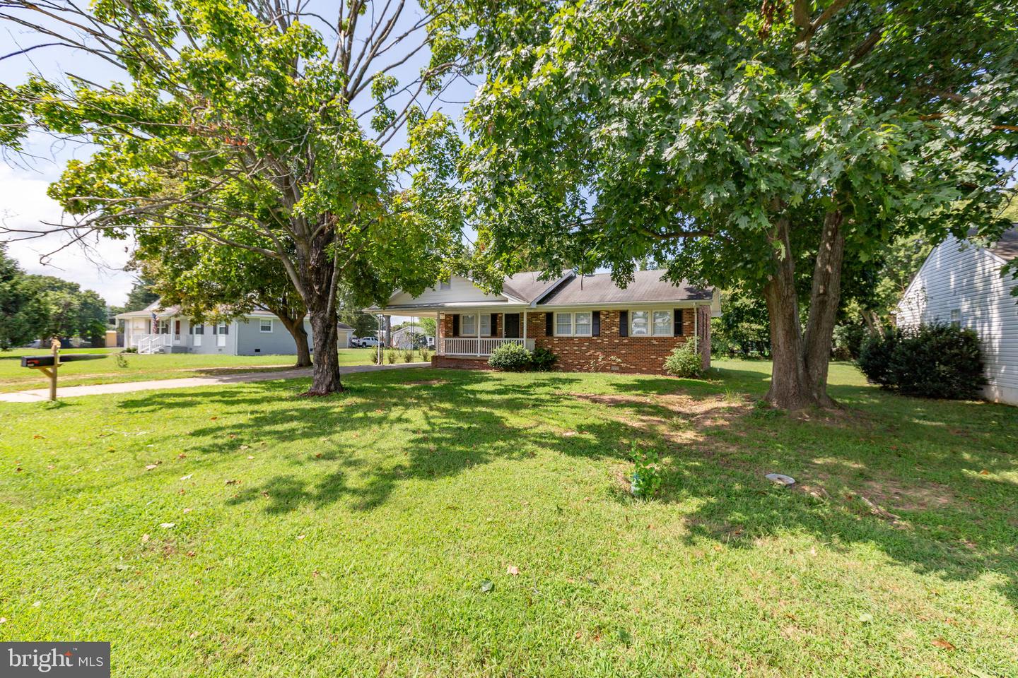 333 SANTA MARIA AVE, COLONIAL BEACH, Virginia 22443, 3 Bedrooms Bedrooms, ,2 BathroomsBathrooms,Residential,For sale,333 SANTA MARIA AVE,VAWE2009310 MLS # VAWE2009310 333 SANTA MARIA AVE, COLONIAL BEACH, Virginia 22443, 3 Bedrooms Bedrooms, ,2 BathroomsBathrooms,Residential,For sale,333 SANTA MARIA AVE,VAWE2009310 MLS # VAWE2009310