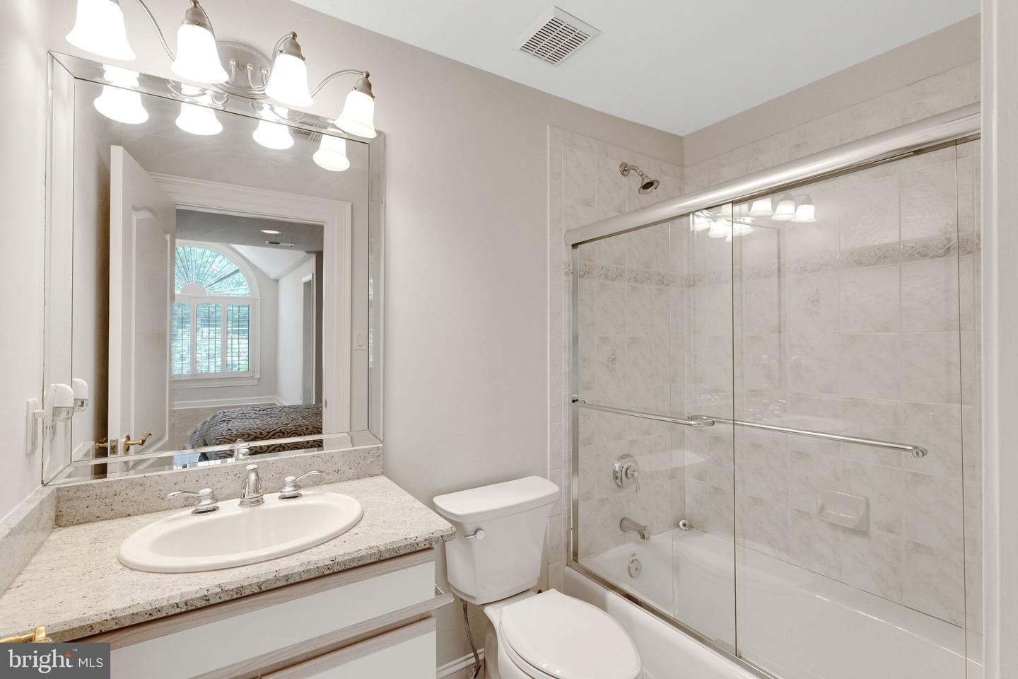9941 LAWYERS RD, VIENNA, Virginia 22181, 6 Bedrooms Bedrooms, ,7 BathroomsBathrooms,Residential,For sale,9941 LAWYERS RD,VAFX2259158 MLS # VAFX2259158