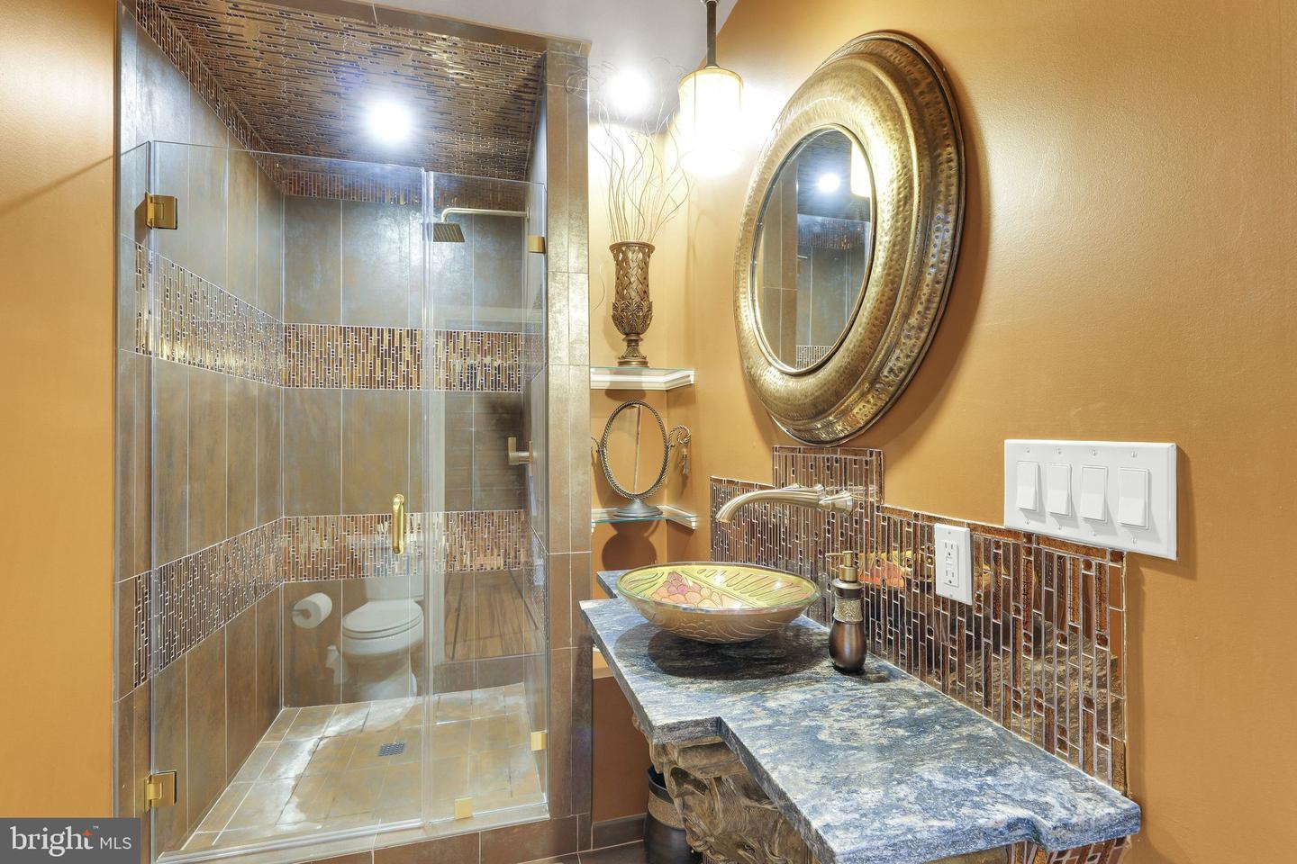 9941 LAWYERS RD, VIENNA, Virginia 22181, 6 Bedrooms Bedrooms, ,7 BathroomsBathrooms,Residential,For sale,9941 LAWYERS RD,VAFX2259158 MLS # VAFX2259158