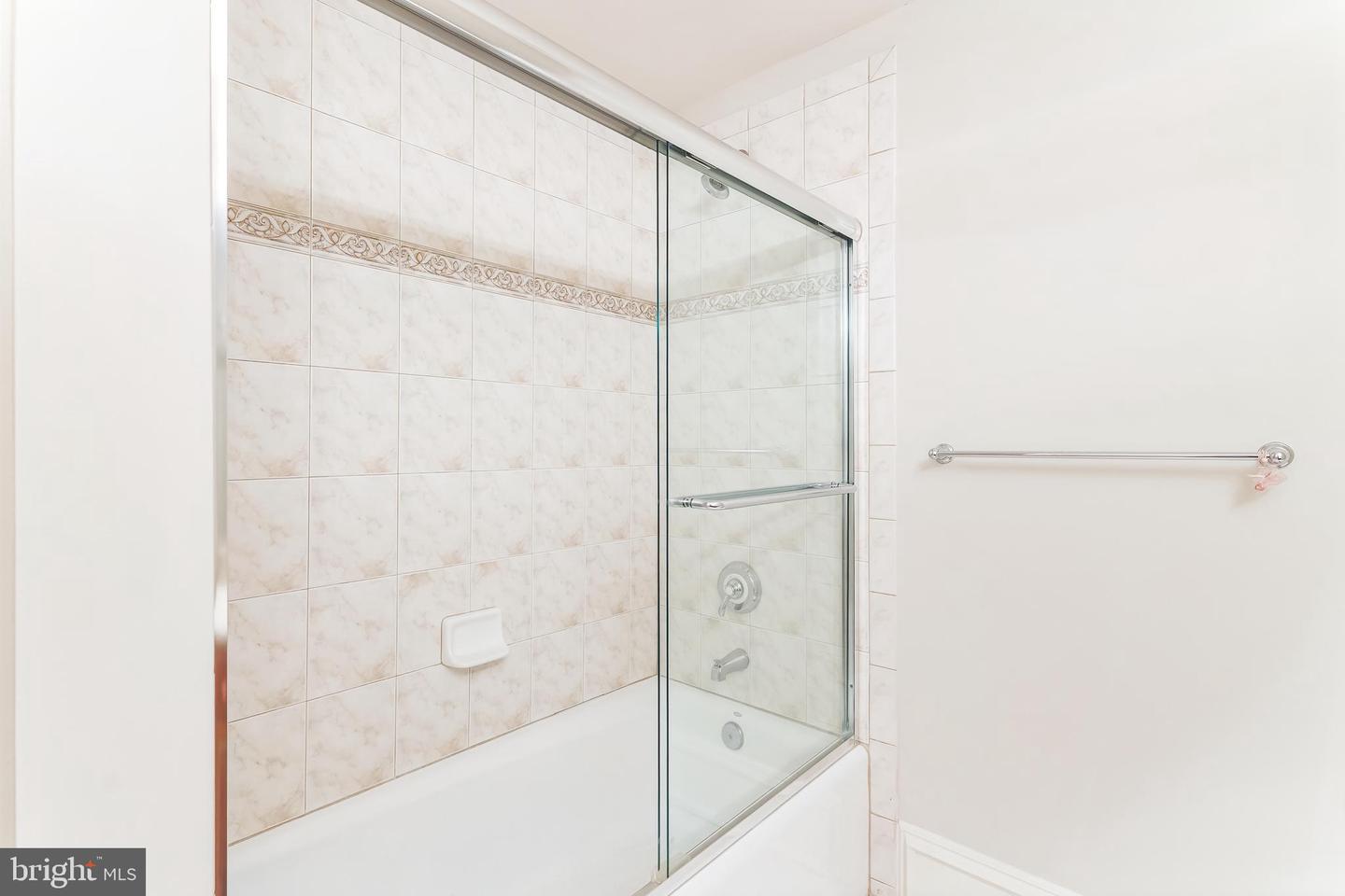 9941 LAWYERS RD, VIENNA, Virginia 22181, 6 Bedrooms Bedrooms, ,7 BathroomsBathrooms,Residential,For sale,9941 LAWYERS RD,VAFX2259158 MLS # VAFX2259158
