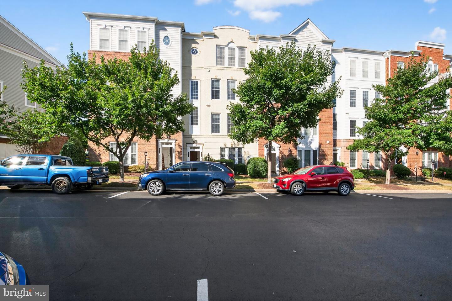 2348 BROOKMOOR LN, WOODBRIDGE, Virginia 22191, 3 Bedrooms Bedrooms, ,2 BathroomsBathrooms,Residential,For sale,2348 BROOKMOOR LN,VAPW2100700 MLS # VAPW2100700