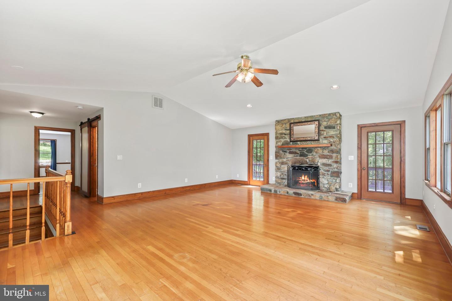 7333 FOX CALL LN, WARRENTON, Virginia 20186, 5 Bedrooms Bedrooms, ,3 BathroomsBathrooms,Residential,For sale,7333 FOX CALL LN,VAFQ2017810 MLS # VAFQ2017810