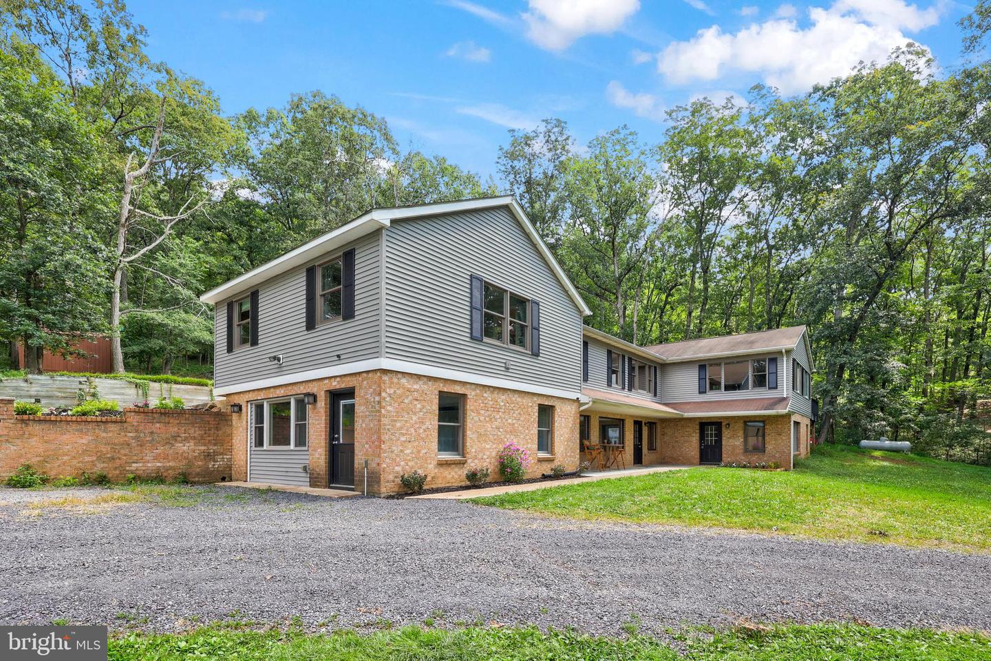 7333 FOX CALL LN, WARRENTON, Virginia 20186, 5 Bedrooms Bedrooms, ,3 BathroomsBathrooms,Residential,For sale,7333 FOX CALL LN,VAFQ2017810 MLS # VAFQ2017810